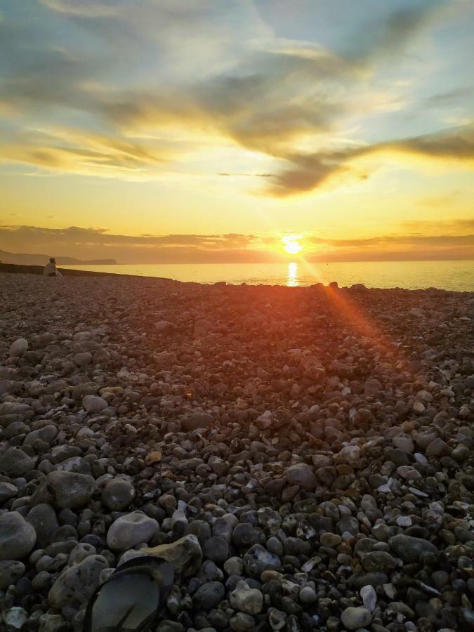 2 Emplacement Parfait ! 150M De La Mer Et De La Rue Pietonne Dieppe Esterno foto